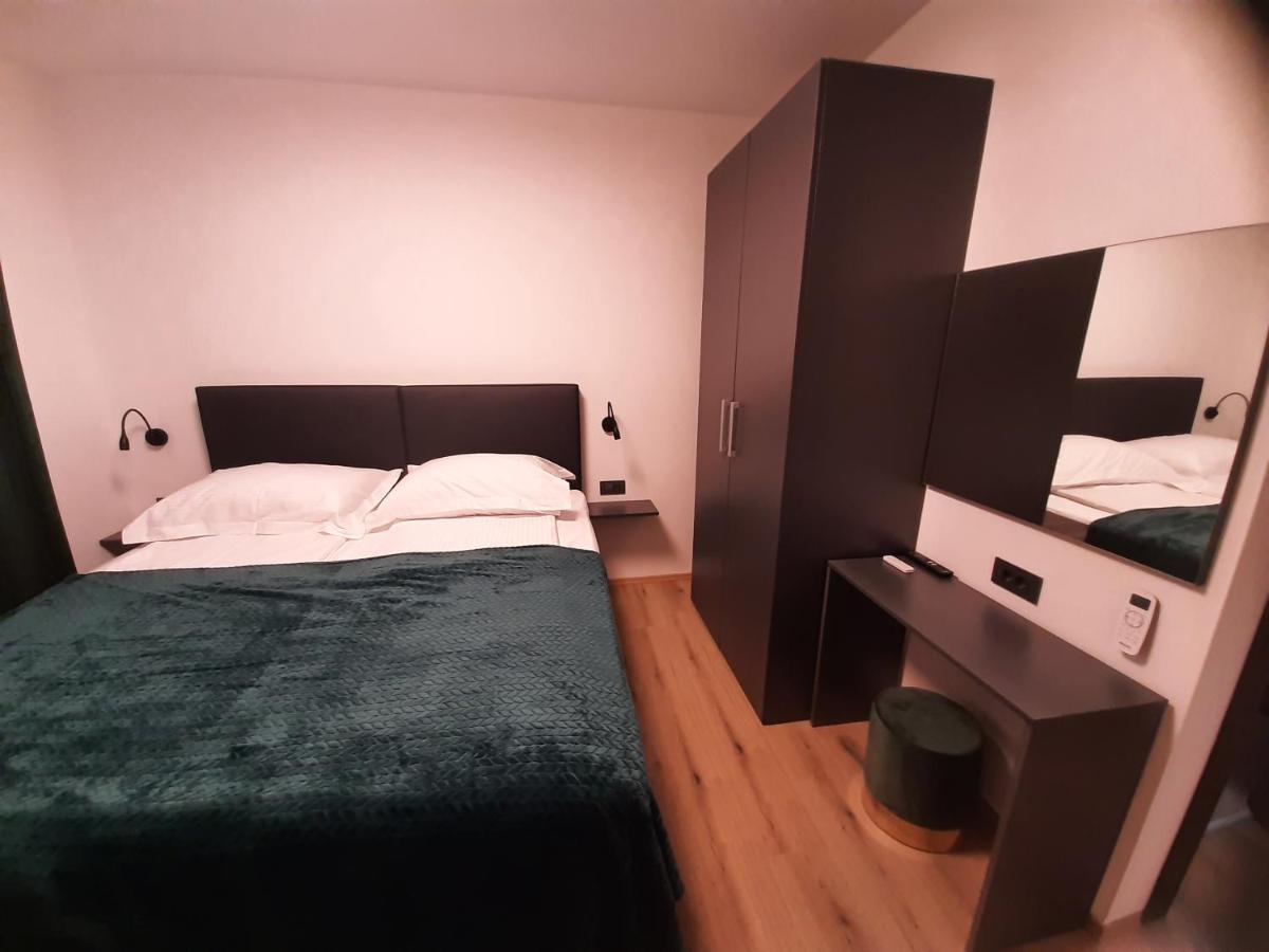 Apartman Mate ロパール エクステリア 写真