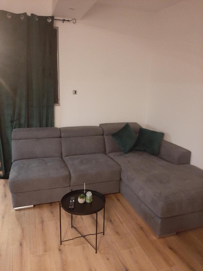 Apartman Mate ロパール エクステリア 写真