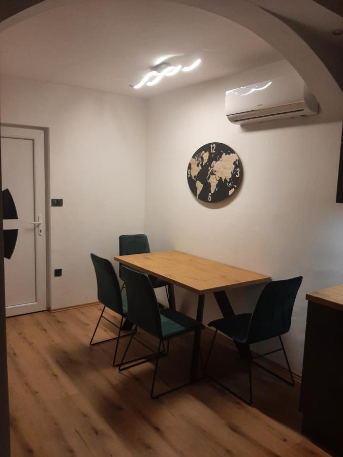 Apartman Mate ロパール エクステリア 写真