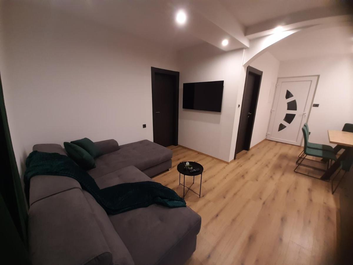 Apartman Mate ロパール エクステリア 写真
