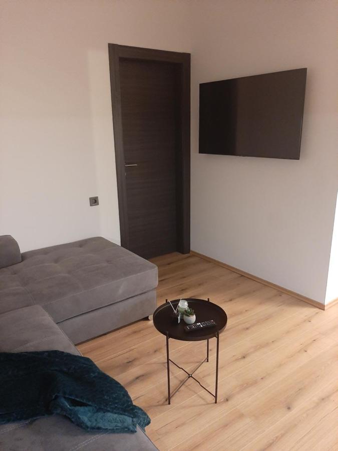 Apartman Mate ロパール エクステリア 写真